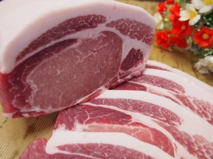 81．奇跡の豚　まるごと１頭分！！　I LOVE ポークセット