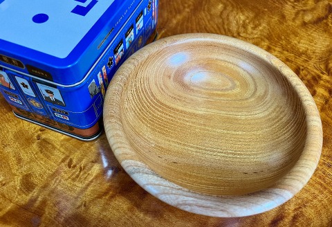 250．菓子器１６ｃｍ（若桜鉄道　列車缶セット）