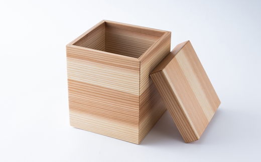 智頭杉の骨つぼ(ペット用)