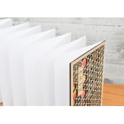 智頭杉の木製御朱印帳　ー花鳥風月- 　花(カバー付き)