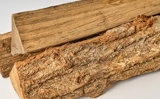 智頭の薪 ナラ乾燥薪36cm大中割 約23kg 【箱入り】