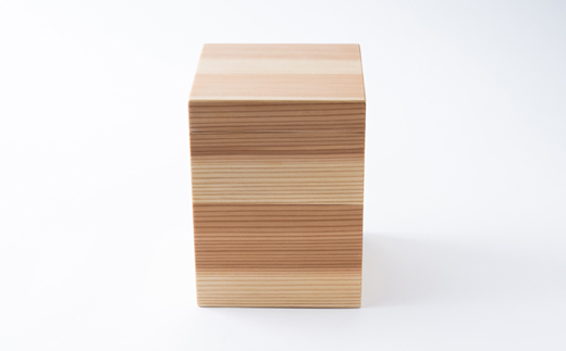 智頭杉の骨つぼ(ペット用)