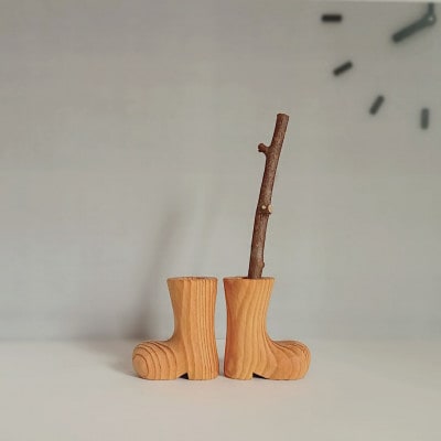 こびとのブーツペンスタンド ー季節の枝ペン付きー