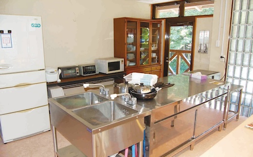 forest姫宮　素泊まり宿泊　朝食・夕食なし　小学生のお子様1泊1名用（1室2名様まで宿泊可能）