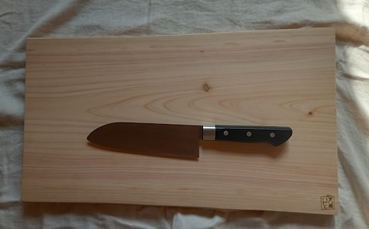 [きらめ樹 間伐材] まな板(大)