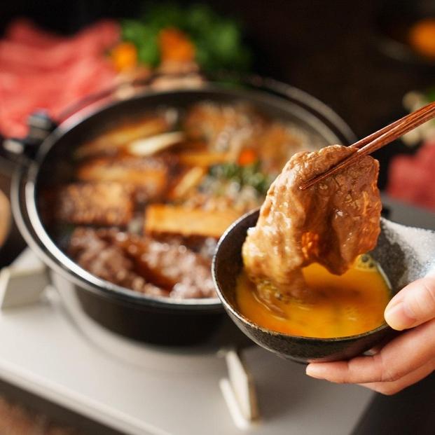 【4か月定期便】鳥取和牛肩ロースすき焼きしゃぶしゃぶ用1kg(500g×2) 1217