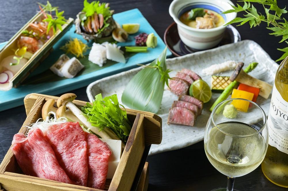 【国登録有形文化財　旅館大橋】平休日1泊2食付 ペア宿泊券《露天風呂付和室ベッド》