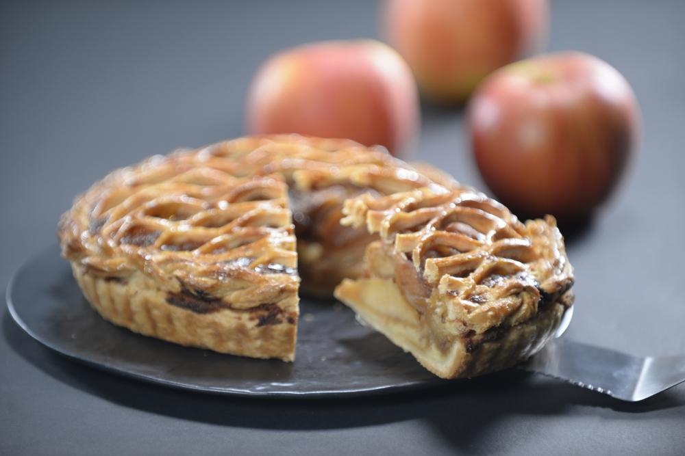 BARCOS RYOKAN 三朝荘「1泊満喫プラン」ペア宿泊券【贅沢アップルパイ付】