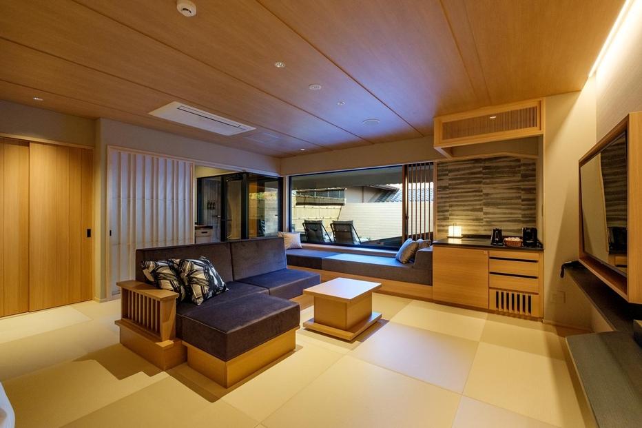 三朝温泉 三朝館 コンセプトルーム ペア宿泊券（1泊2食付き）【GW、お盆、年末年始等ご利用不可日有】