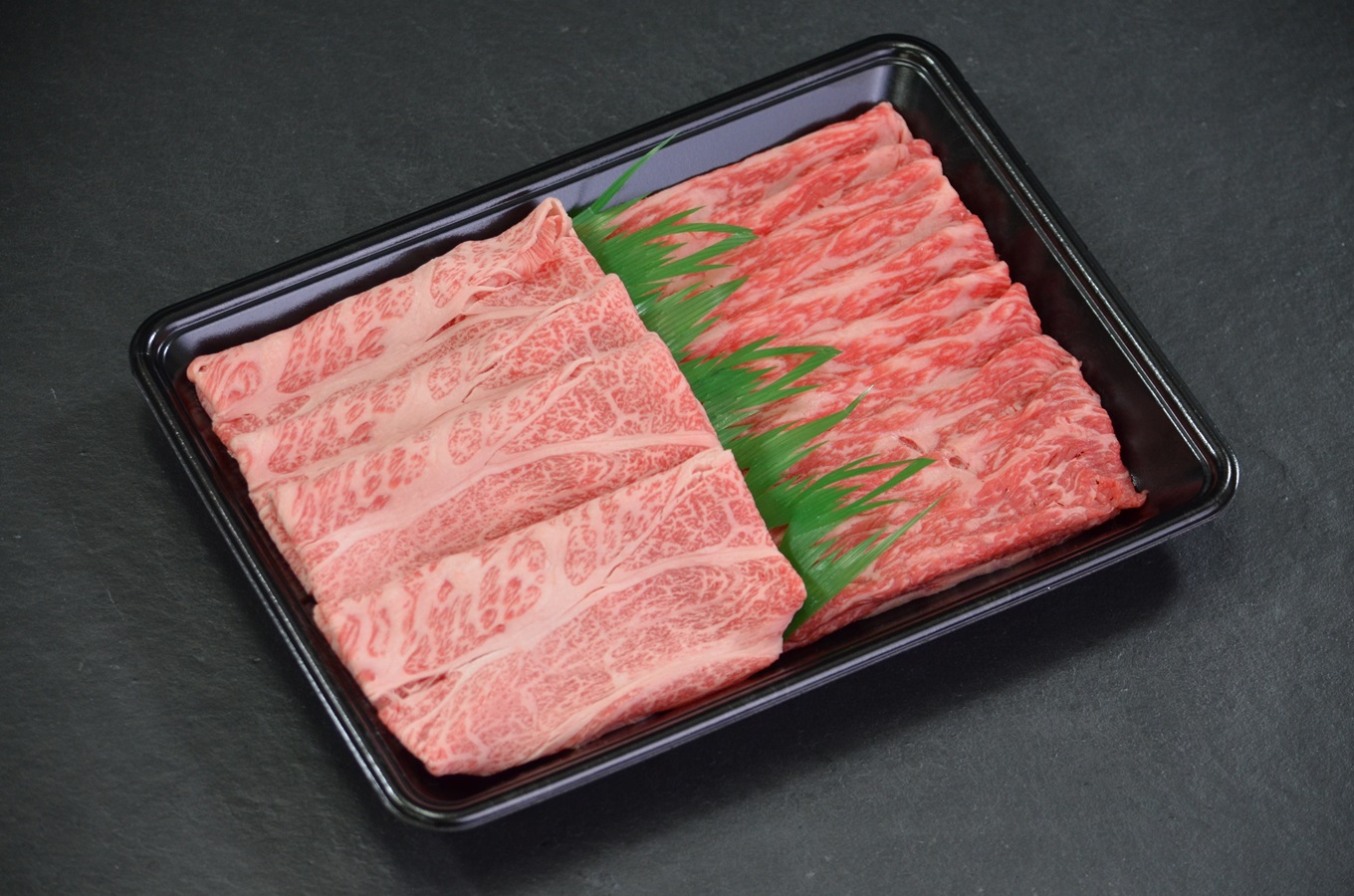 87K.◆鳥取和牛◆肩ロース&赤身スライス〔すき焼き用〕
