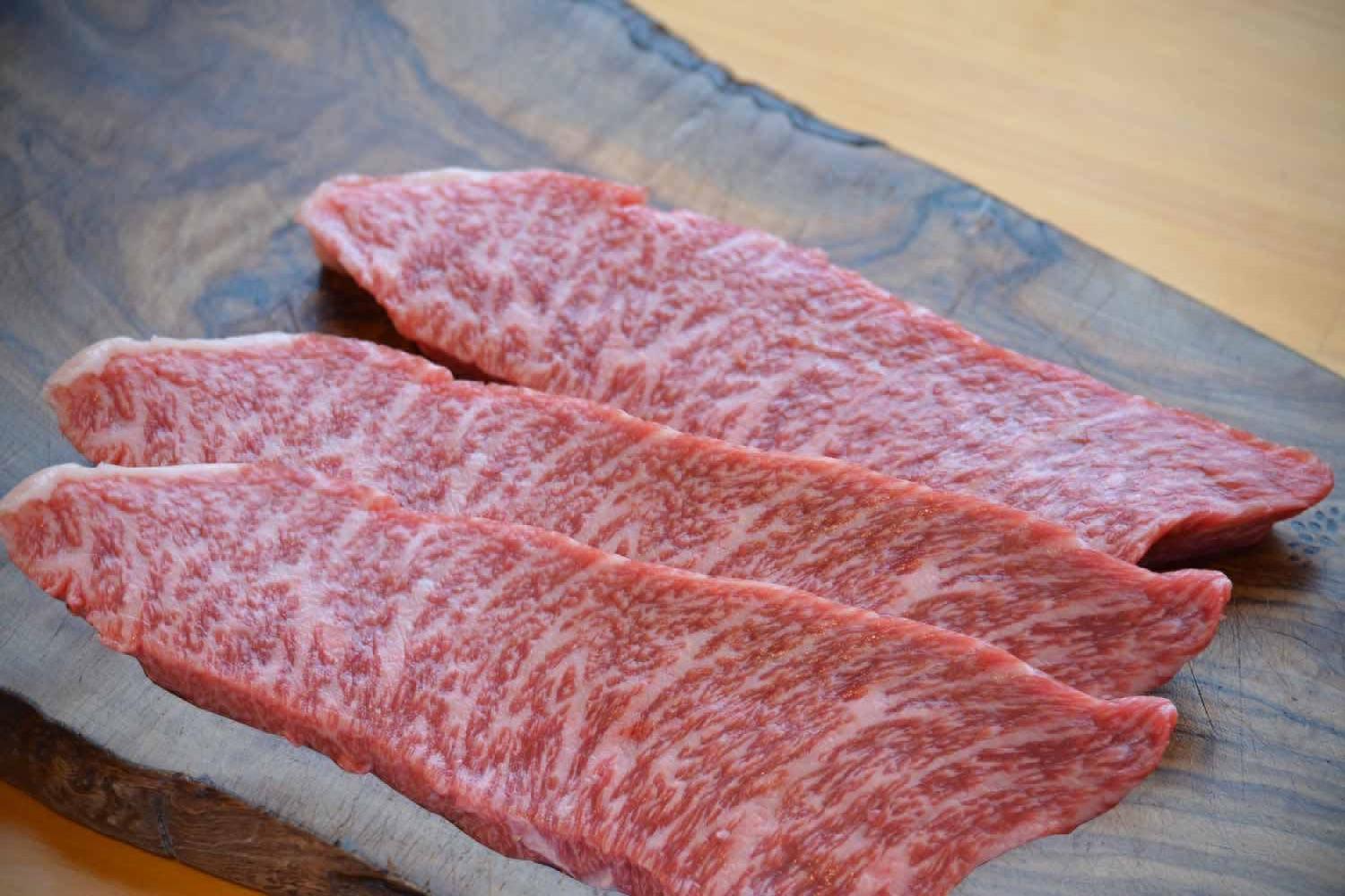 鳥取和牛希少部位ステーキ「イチボ」3枚(400g)   1369