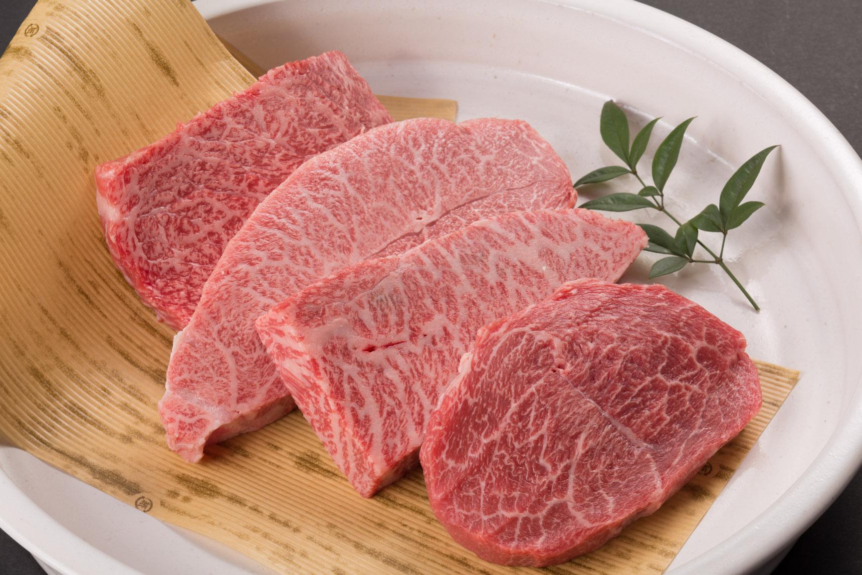 鳥取和牛 希少部位 ステーキセット 4枚 600g KT030-001