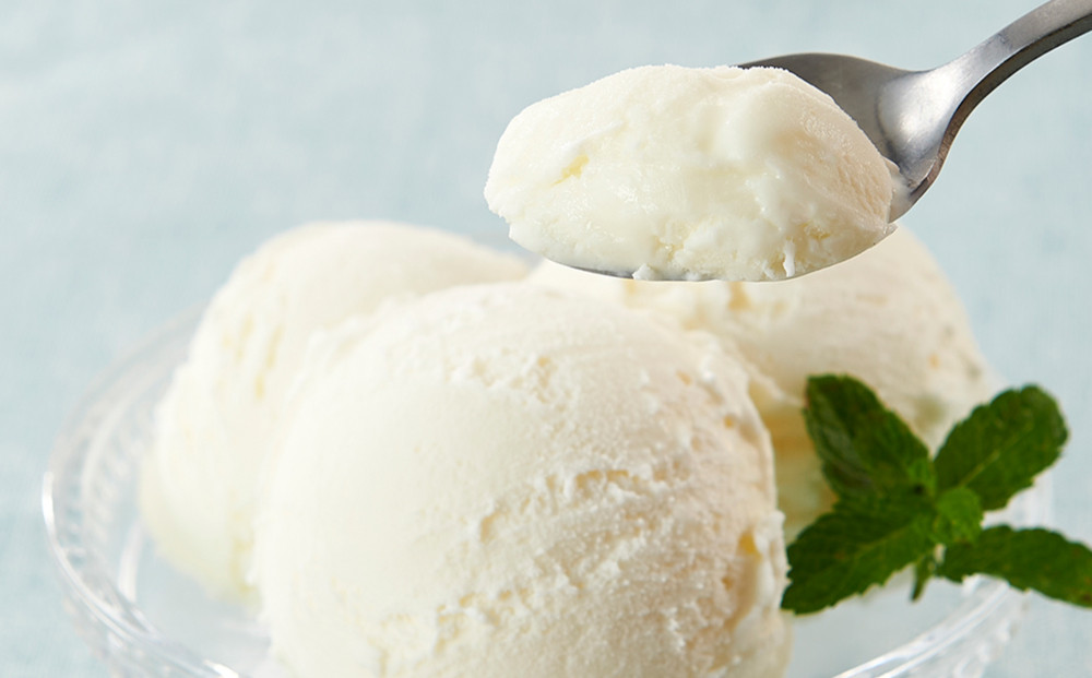 白バラ牛乳　アイスクリーム業務用　2000ｍｌ