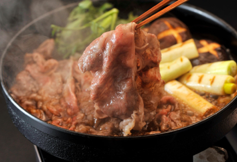 鳥取和牛 モモすき焼き 500g【モモ もも すきやき すき焼き スライス 鳥取 和牛 ご自宅用 お取り寄せ グルメ プレゼント 冷凍 日吉津村】