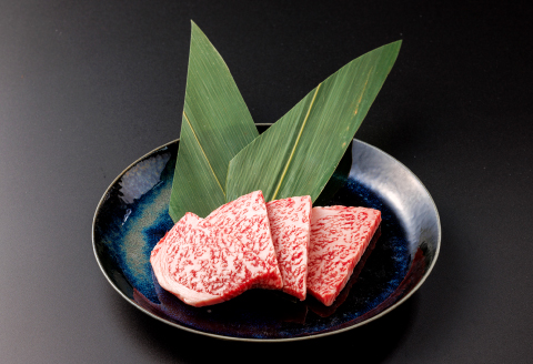 【A5】鳥取和牛焼肉食べ比べセット 400g【A5等級 肩ロース サーロイン 三角バラ ランプ 食べ比べ セット 焼肉 焼き肉 やきにく 鳥取 和牛 ご自宅用 ギフト 熨斗 プレゼント お取り寄せ グルメ 冷凍】