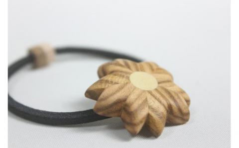 南部町法勝寺の再生桜　寄木ヘアゴム