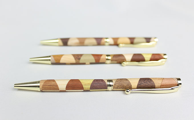寄木のボールペン・三角チェック