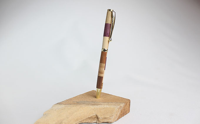 寄木のボールペン・チェック