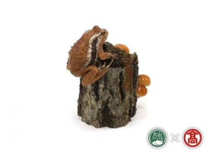 ＜カエル工房＞カエルフィギュア「ナメコとヒキガエルの樹｣（大山ブランド会）米子高島屋 90-BV2 0393