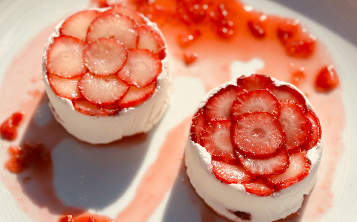 朝摘みイチゴのクレームダンジュ 4個セット 島根県松江市/株式会社フローネ [ALGN002]