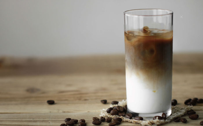 【全12回定期便】カフェ･ラテベース 500ml×2本入り 島根県松江市/服部珈琲工房 [ALBY012]