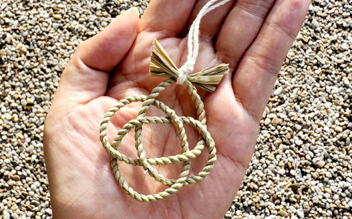 まこものしめかざり 雅ストラップ（中サイズ）島根県松江市/豊付堂 真菰 マコモ しめ縄 お祓い お守り [ALEM006]