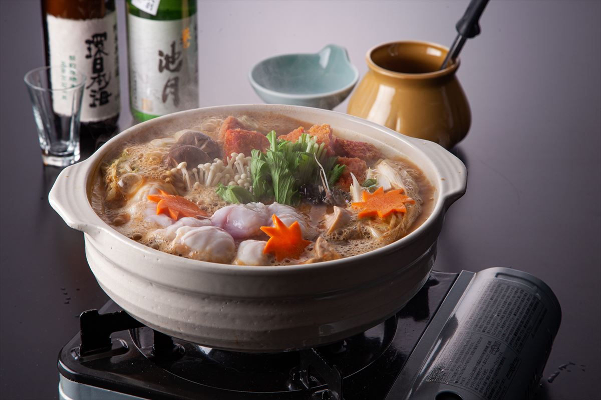 【先行受付】【期間限定】天然あんこう鍋セット3～4人前 山陰浜田 国民宿舎千畳苑【10～3月のお届け】 魚 海鮮 あんこう 魚介類 魚貝類 期間限定 鍋 鍋セット お取り寄せ スープ付き 【141_1901】