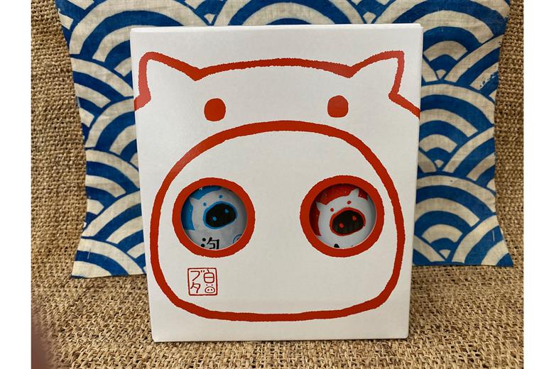 山陰浜田の環日本海白ブタちゃん＆泡ブタちゃんセット 【026_2041】