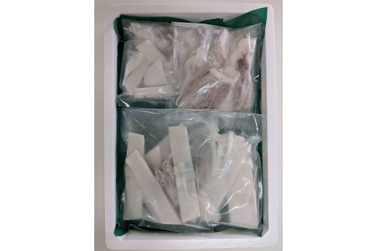 干し剣先いか（真いか）カット済み個包装（100ｇ〜120ｇ×4袋） 【038_1966】