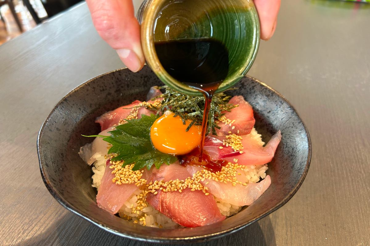 浜田の海鮮丼・漬け丼おまかせ3種セット 9パック 【195_2020】