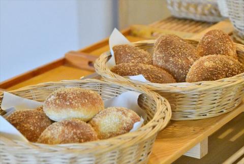 焼きカレーパンセット（和牛ごろごろカレーパン6個、さばカレーパン6個） パン 惣菜パン カレーパン 焼きカレーパン セット 簡単調理 【016_1418】