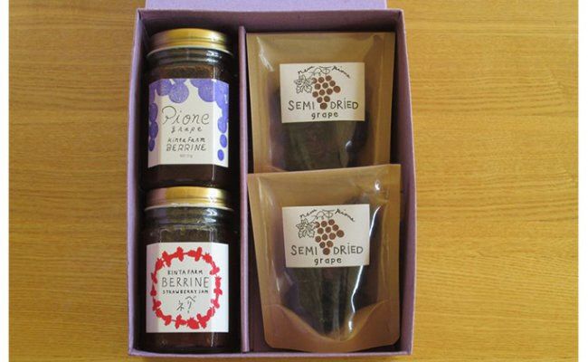 豊かな自然で育てた苺と葡萄の農園自家製ジャム＆ドライフルーツ 加工品 果物 フルーツ ジャム 自家製 紅ほっぺ ピオーネ ドライフルーツ セミドライフルーツ 国産 苺 ぶどう 詰め合わせ 【040_1321】