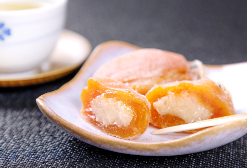 B-1068 柿麿（かきまろ）15個（箱入り）【干し柿 白あん 和菓子 茶菓子 西条柿 柚子 柿 フルーツ 果物 くだもの おやつ 食品 個包装 季節限定 贈答 贈り物 プレゼント ギフト】