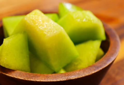 B-1150 糖度14度以上のアムスメロン 高級赤秀品　1ケース(3～5玉)【メロン 先行予約 糖度14度以上 アムスメロン めろん 高級 赤秀品 1ケース (3～5玉) メロン 早期予約 季節限定 期間限定 果物 くだもの フルーツ 贈答品 お土産 プレゼント 贈り物 ギフト 贈答】