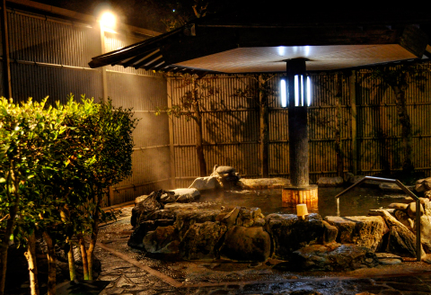 A-488 ぬるツル美肌の湯　美都温泉の源泉水（足湯・手湯・その他 用）18リットル