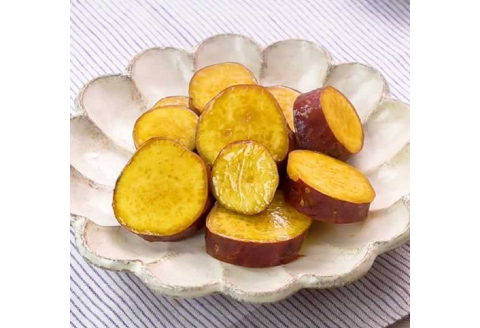 C-963 びっくりやスペシャルパック(びっくり焼き・酢鳥　他…)【骨付き焼き鳥 酢鳥 サツマイモのオレンジ煮 セット 冷凍 家飲み パーティー タレ付き グルメ 焼鳥 やきとり 惣菜 簡単調理 味付き 肉 鶏肉 もも肉 モモ肉 胸肉 むね肉 秘伝のタレ】