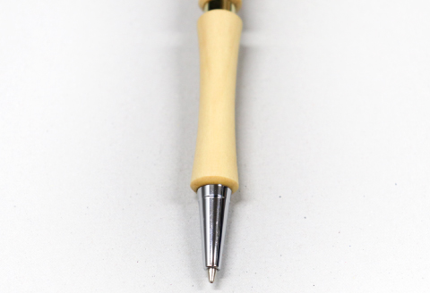 D-1225 ハンドメイドシャープペンシル＆ボールペン（ノック式）イチョウ 2本セット【シャープペンシル ボールポイントペン 手作り 木 木材 世界でひとつ 個性 天然 木目 ガンメタ シルバー ゴールド ギフト プレゼント お祝い】