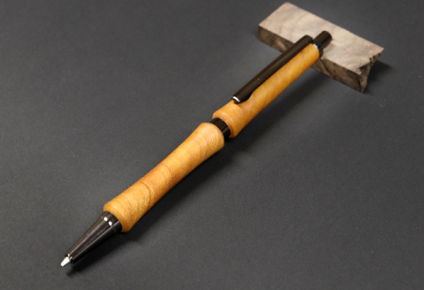 D-1195 ハンドメイドシャープペンシル＆ボールペン（ノック式）ケヤキ 2本セット【シャープペンシル ボールポイントペン 手作り 木 木材 世界でひとつ 個性 天然 木目 ゴールド クローム ガンメタ ギフト プレゼント お祝い】