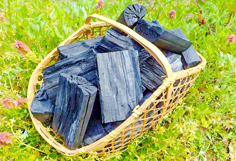 A-706 木炭切炭 3kg×2箱（バーベキュー用）