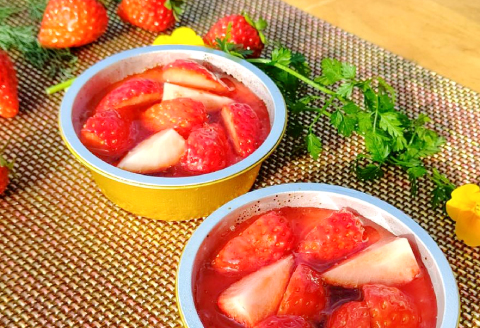 B-1204 美都いちごのクレームブリュレ 8個【苺 クレームブリュレ 濃厚 スイーツ デザート スイーツ おやつ お菓子 洋菓子 リッチ 贅沢 ご褒美 冷凍 個包装 お取り寄せ ご当地 グルメ 人気 おすすめ】