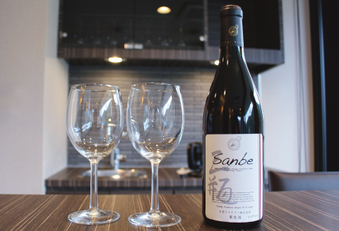 【赤】石見ワイナリーで醸造したワイン（sanbe醸造ワイン）【赤ワイン 720ml 1本 山ぶどう メルロー 富士の夢 すっきり 飲みやすい ワイン 赤 フルボディー フルボディ 父の日 母の日】