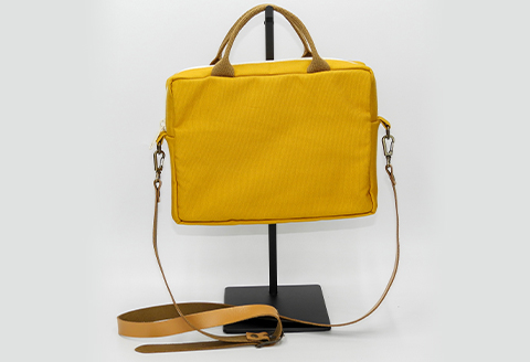 帆布のハギハギミニショルダー（マスタード）「思いやり型返礼品（支援型）」