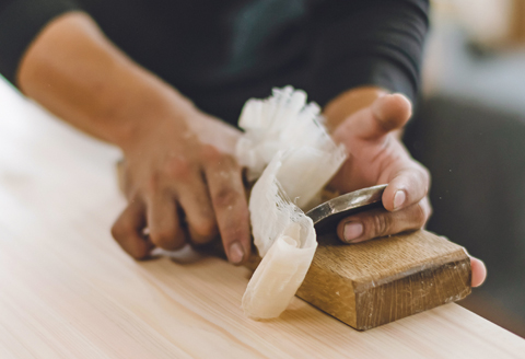 宮大工のカンナ屑リースキット