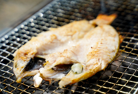 のどぐろ一夜干 150ｇ×5枚【 のどぐろ干物 無添加 天日塩 魚介類 魚 高級魚 ノドグロ アカムツ あかむつ 干物 新鮮 冷凍 真空パック 】