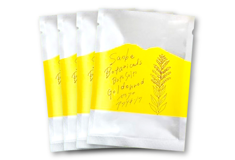 SANBE Botanicals〈セイタカアワダチソウ〉百済浦の藻塩バスソルト4個セット【バスソルト 4個 詰め合わせ セット バス用品 お風呂 ギフト プチギフト 個包装 母の日】