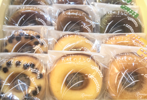 三瓶米粉 焼きドーナツ 天使のまる〇（12個入り）【6種×2個 プレーン カフェ きな粉 抹茶 チョコチップ 黒ごま 洋菓子 お菓子 おやつ ギフト セット コシヒカリ 地元食材 母の日】