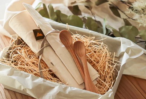 手作り 子ども用木製カトラリーセット（キャンバス地ケース付き）【子ども用 カトラリー セット ケース付き スプーン 子ども用スプーン 13cm 17cm 短め 木製 手作り ケース プレゼント】