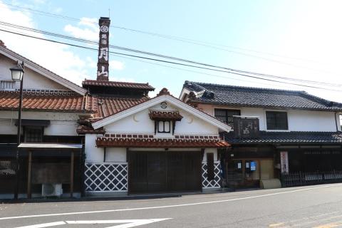 清酒月山（特別純米・特別純米出雲） （720ml×2本）【月山 特別純米 出雲 全国新酒鑑評会 金賞受賞 お酒 銘酒 日本酒 万能 旨口 食中酒 おすすめ すっきり 爽やか 島根県 安来市】