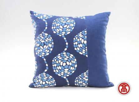 クッション 渦の華 ［髙島屋選定品］【インテリア プレゼント クッション 伝統 伝統技術 民芸品 藍染 織物 渦 ギフト 贈り物 島根県 安来市】【価格変更】