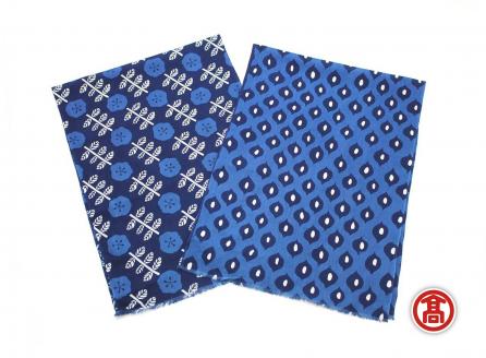 2種の手ぬぐい いちご柄 藍の花 ［髙島屋選定品］【藍染 いちご 手ぬぐい 民芸品 伝統技術 雑貨 小物 染物 きれい かわいい 花 ギフト 贈り物 おしゃれ 島根県 安来市】【価格変更】